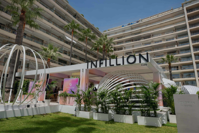 Infillion Cafe at Mondrian